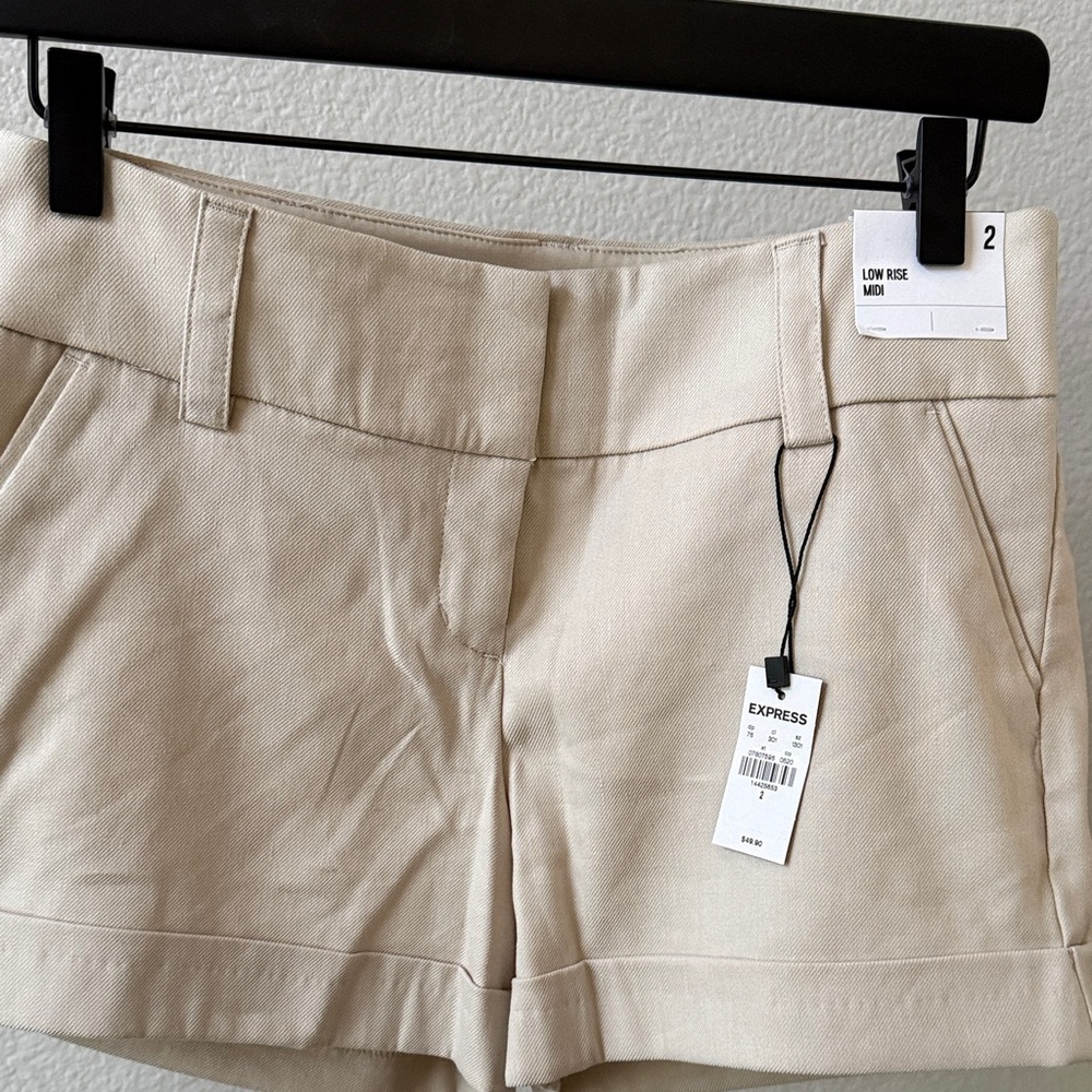 Express Women's Tan Low Rise Shorts